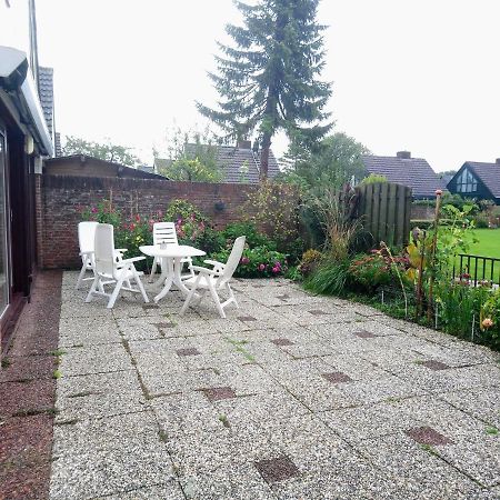 Holiday Home In Noordwijkerhout With Terrace Close To A Lake Exterior photo